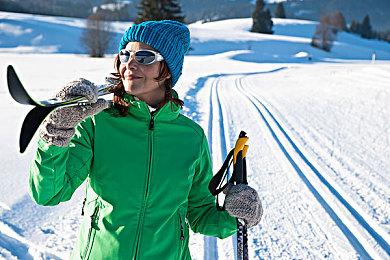 祭出钞能力 《艾尔登法环》卢恩交易现身网购平台